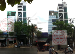 Cần 70 ngày để “dựng thẳng” nhà nghiêng, xử lý nghiêng nhà