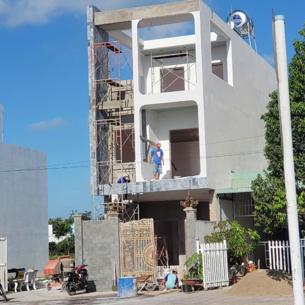 Xây dựng nhà mới tại Long An