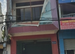 Hình ảnh nhà bị nghiêng